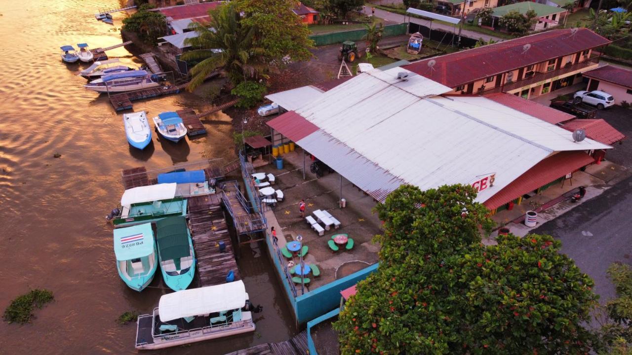 Hotel Sierpe River- Oleaje Sereno Exterior foto